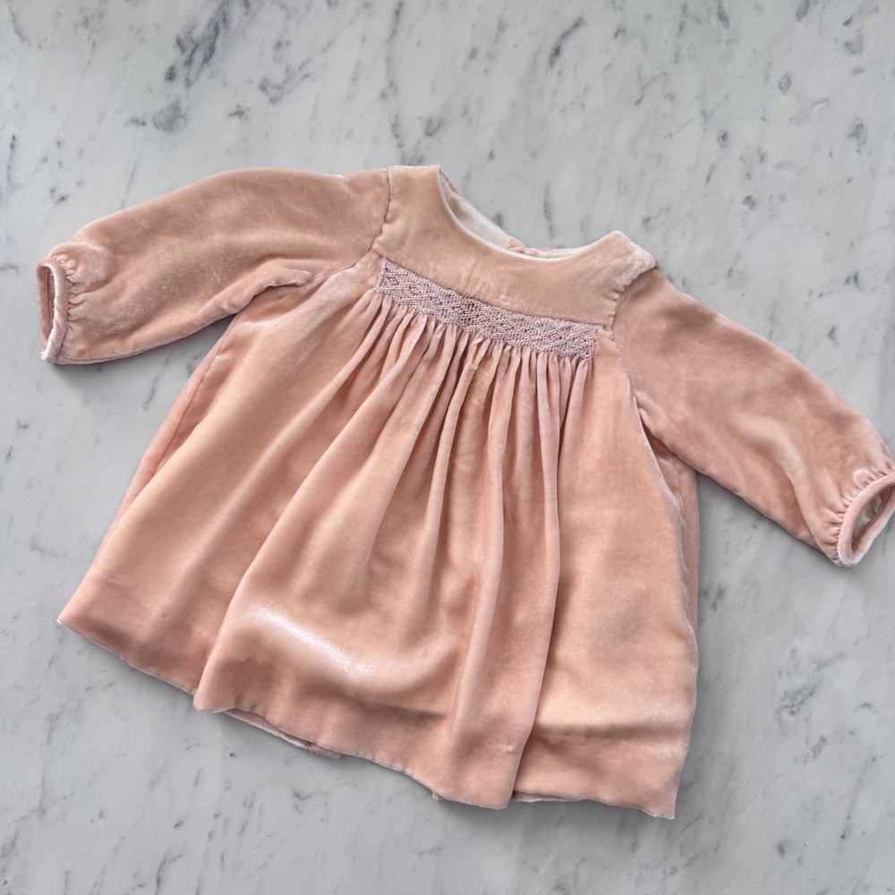 BONPOINT Baby Felicie smocked dress 12M Lined Velvet Holiday Dress